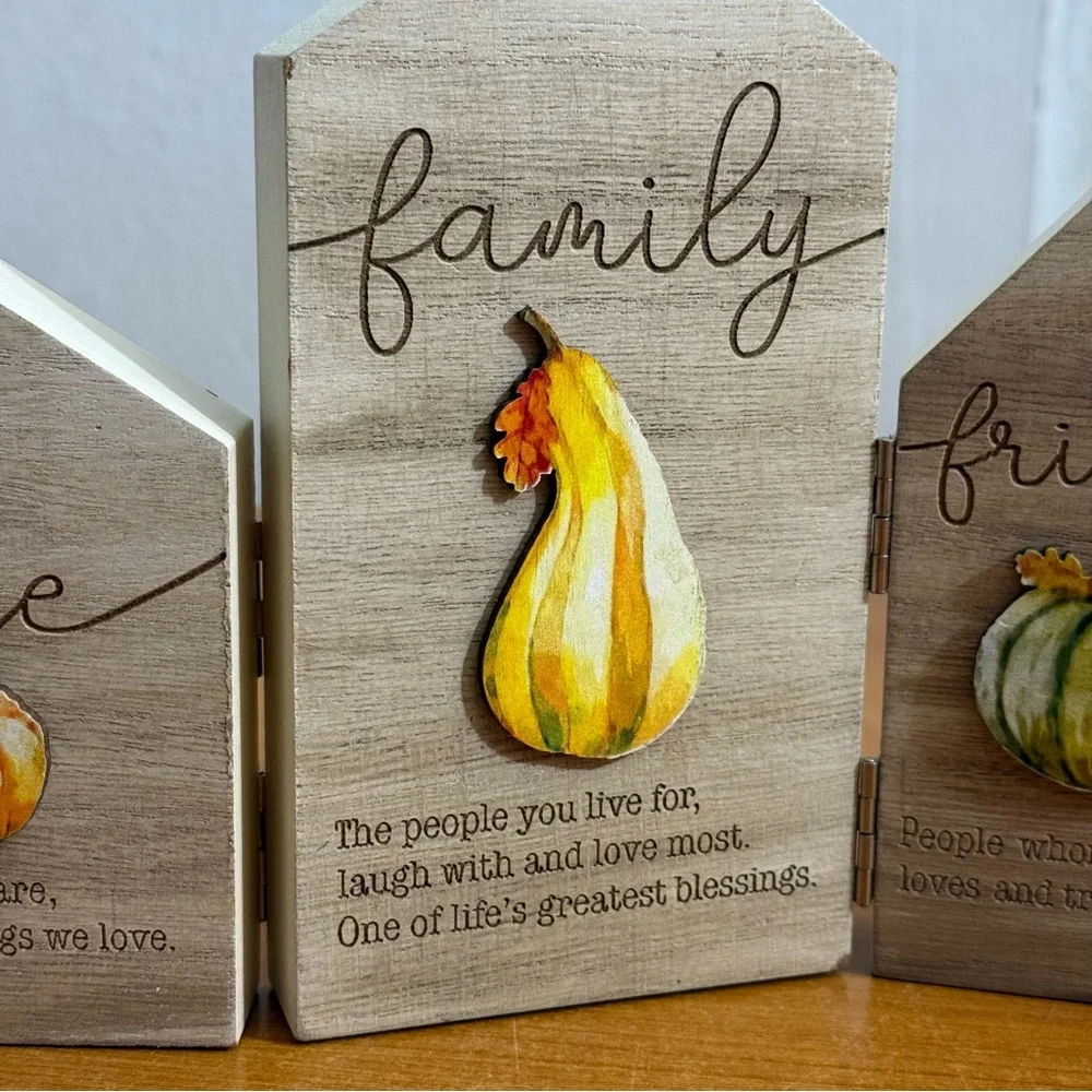 Ashland Pumpkin‎ Home Decor with Orange and Green Accents